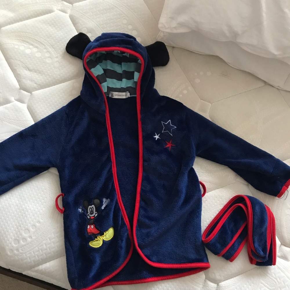 Mickey Mouse robe